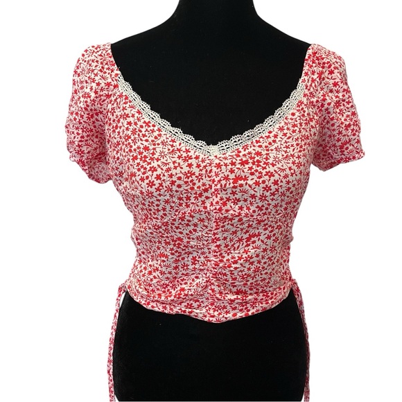 hollister red and white floral lace ruffle cinched top baby doll coquette boho - Picture 1 of 8